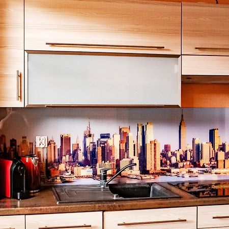 Yacht Apartments Гижицко Экстерьер фото